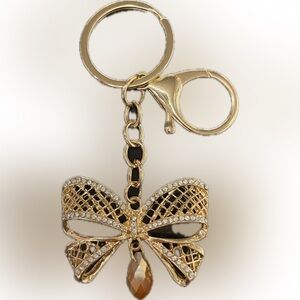 Elegant Gold Bow Keychain